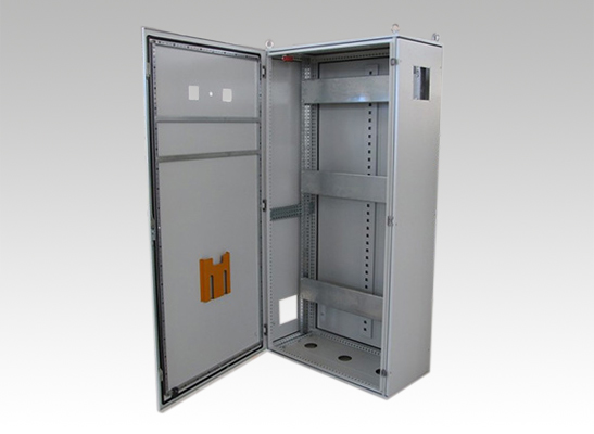 九折型材機(jī)柜